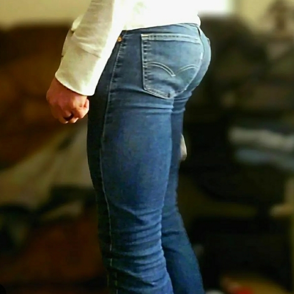 Ripped Levi's 511 29x34 - Picture 8 of 11